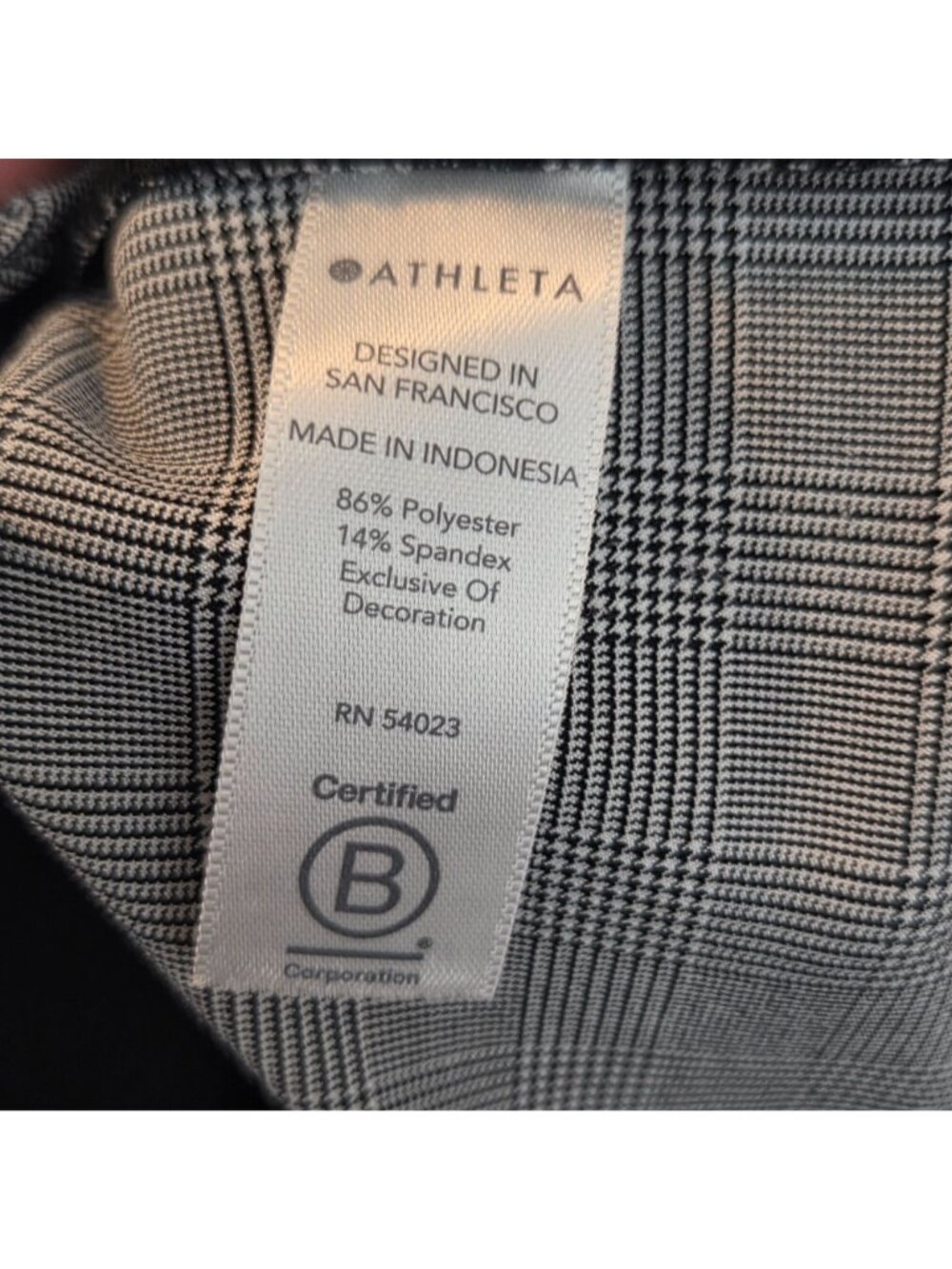 Athleta Brooklyn Plaid Tapered Ankle Pants Gray Black Stripe Size 4P - Picture 10 of 11